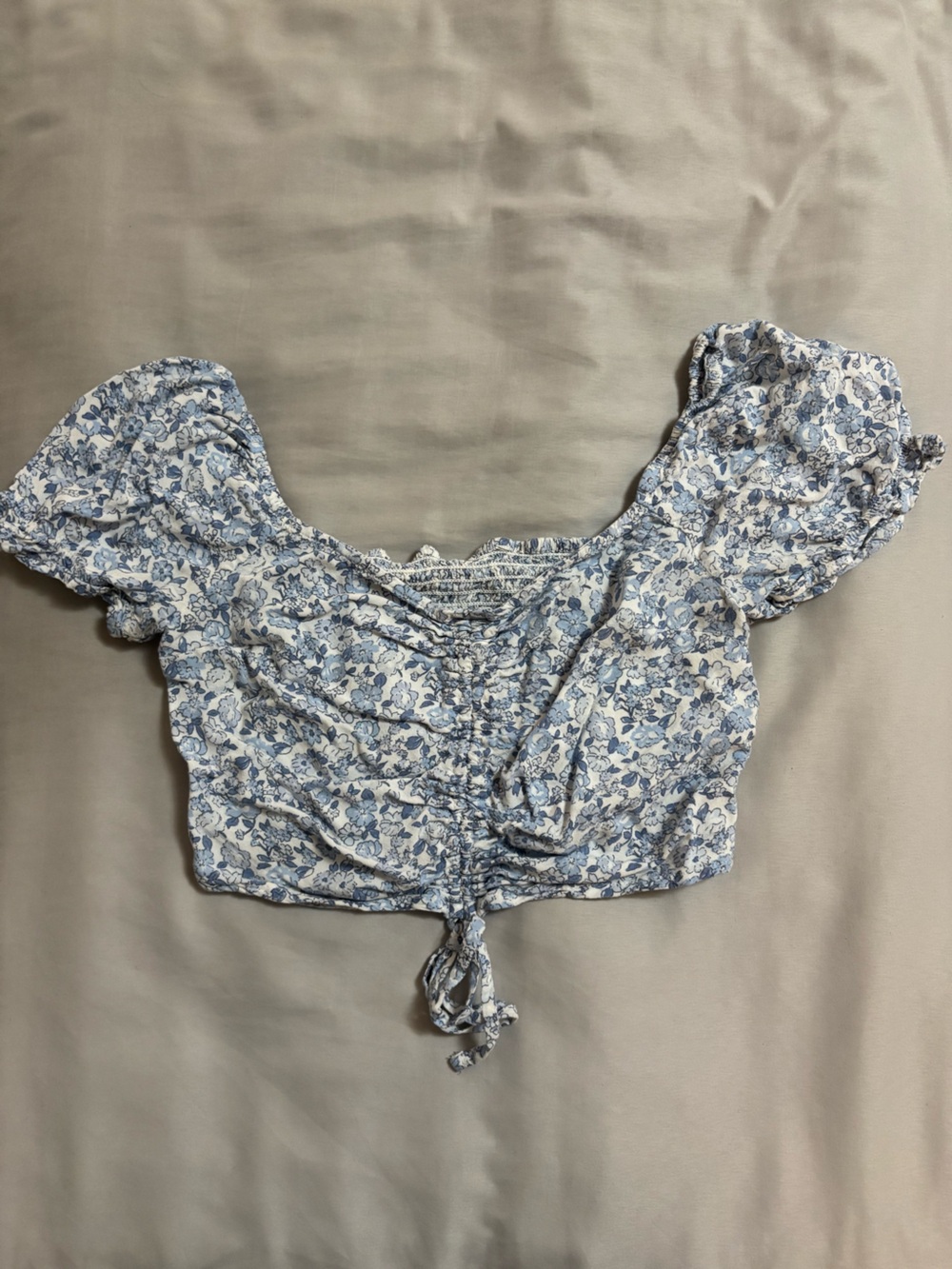 Abercrombie & Fitch White and Blue Floral Puff-Sleeve Romper Top